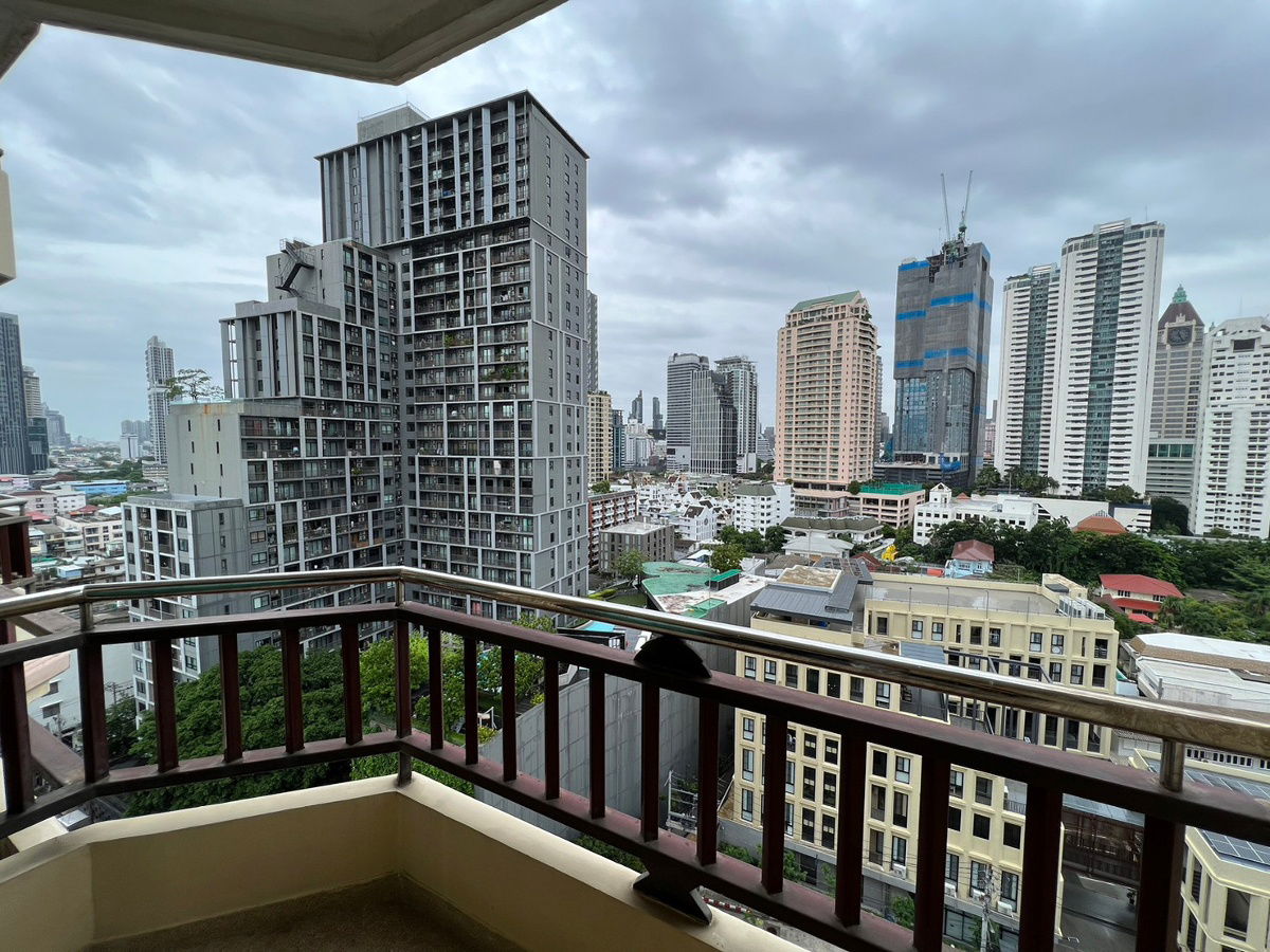 picture OMG2611  < Available 1-Oct-25 > Large 1 Bedroom / Sathorn CBD / for RENT [ Supalai Oriental Place Sathorn - Suanplu  ] - 9/10