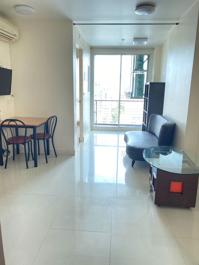 picture M2474 Wish @ Samyan good room , real furniture  location nice - 1/10