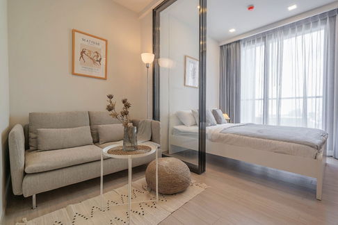 One9Five Asoke-Rama9 ( 300 Meters from MRT Rama9 )