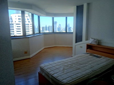 Condos for rent : For rent The President Park View Towers ready to move in (S05-3243)