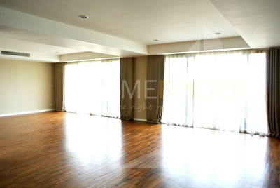 เช่าคอนโด BTS เอกมัย : La Cascade 4 bedrooms, for rent