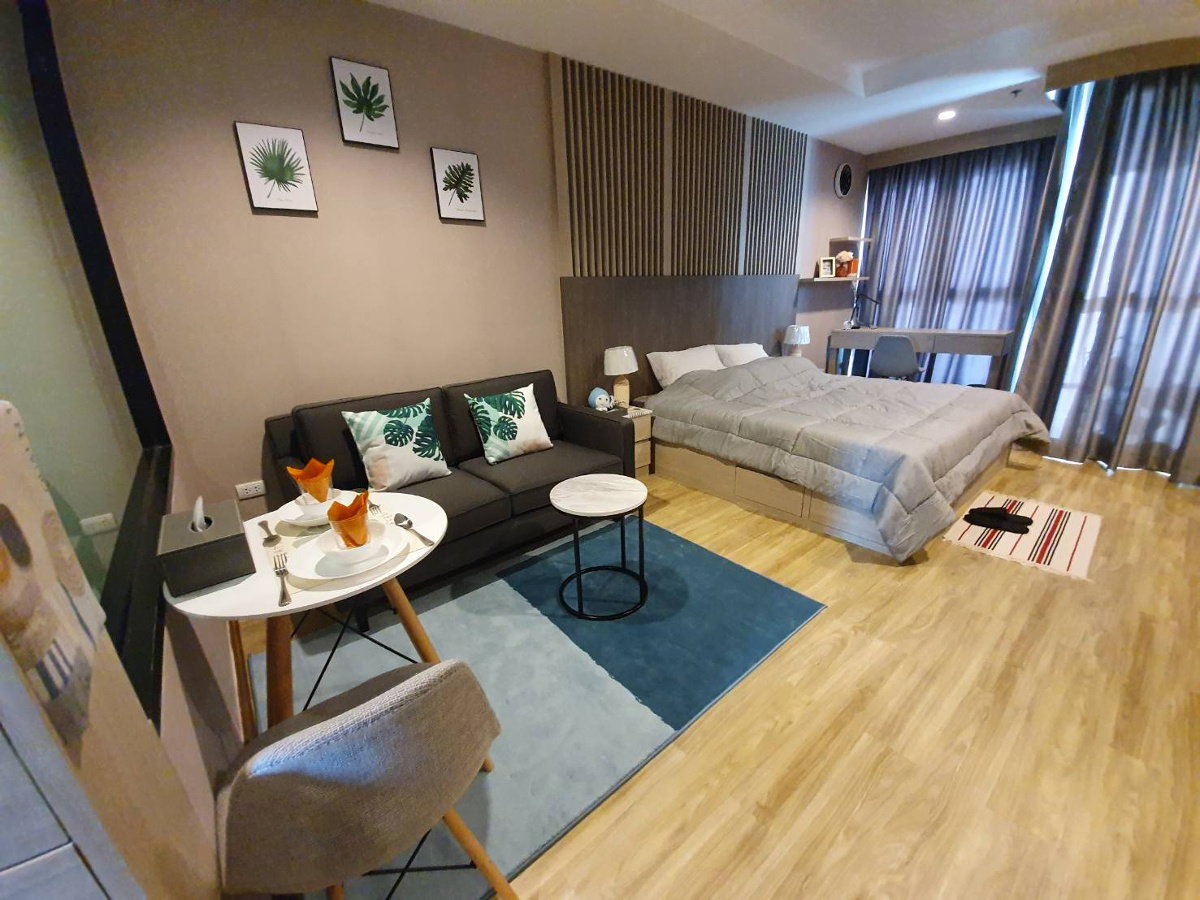รูป ลัดดาพลัสคอนโด ศรีราชา ห้องว่างให้เช่า 35ตรม. 1ห้องนอน 1ห้องน้ำ พร้อมอ่างอาบน้ำ เฟอร์นิเจอร์เครื่องใช้ไฟฟ้าครบ พร้อมเข้าอยู่ - รูปที่ 1/4