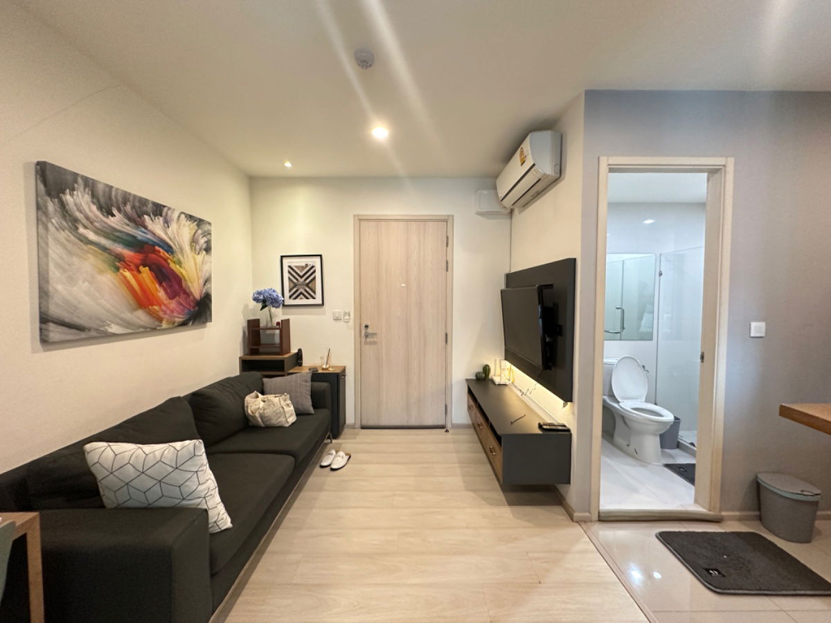 picture ðĨAvailable NowðĨLife Asoke 1-1BR 35 sqm. near SWU, beautiful room, complete electrical appliances 097-656-2369 - 2/14