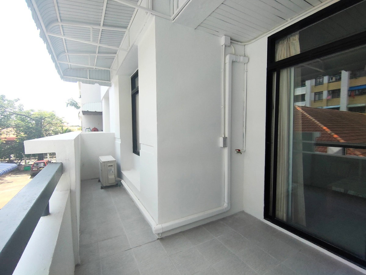 picture Sale Condo St Charm Srinakarin 38  - 13/29