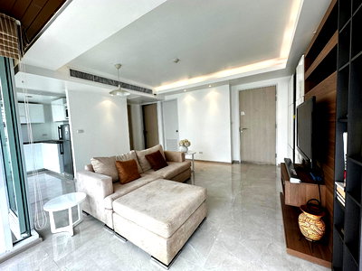 ขายคอนโด : LTH9357 – Condo in Sala Daeng FOR SALE size 57.13 sq.m. 2 beds 1 bath near BTS  Sala Daeng station ONLY 9.8 MB