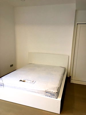 Condos for sale Sam Yan Market : P-34471 Condo for sell Ashton Chula-Silom fully furnished.