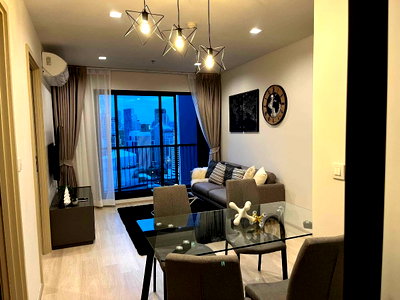 คอนโดให้เช่า : LTH9376 – Condo in Ploenchit FOR RENT size 63 sq.m. 2 beds 2 baths near BTS Ploenchit Station ONLY 50k/month