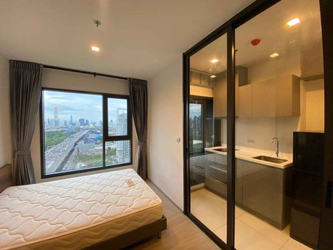 ให้เช่า Life Asoke Hype ห้องสวย ราคาดี สอบถามเพิ่มเติมได้ที่ Line @condorental