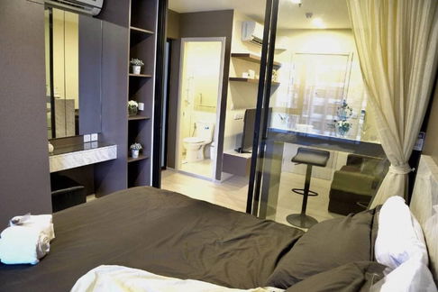 🦋🌼คุณปอ LuxuryCondo🦋🌼แอดไลน์ได้เลยนะคะ🦋ไลฟ์ อโศก