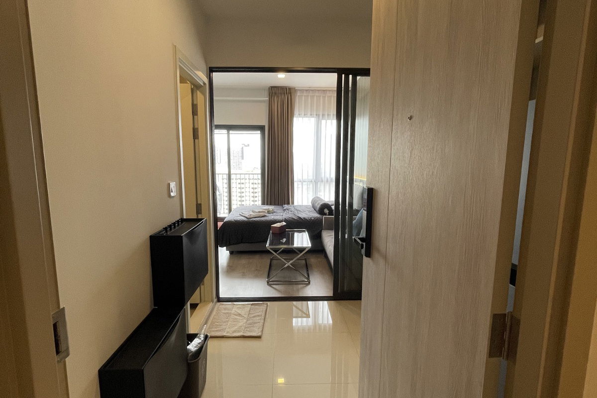 picture For Rest Ready to Move-in Ekkamai-Pattanakarn connect ,5 mins walk to Ramkamhang Station - 7/16