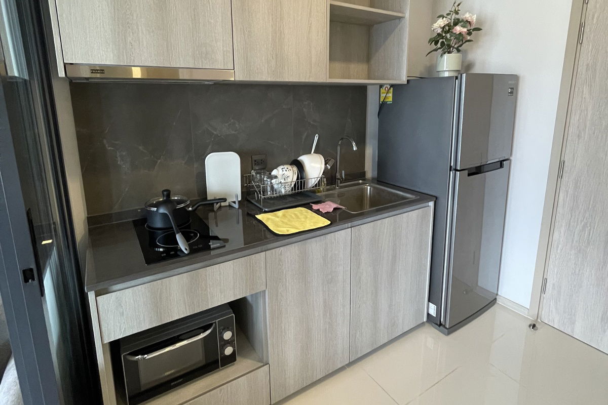 picture For Rest Ready to Move-in Ekkamai-Pattanakarn connect ,5 mins walk to Ramkamhang Station - 6/16
