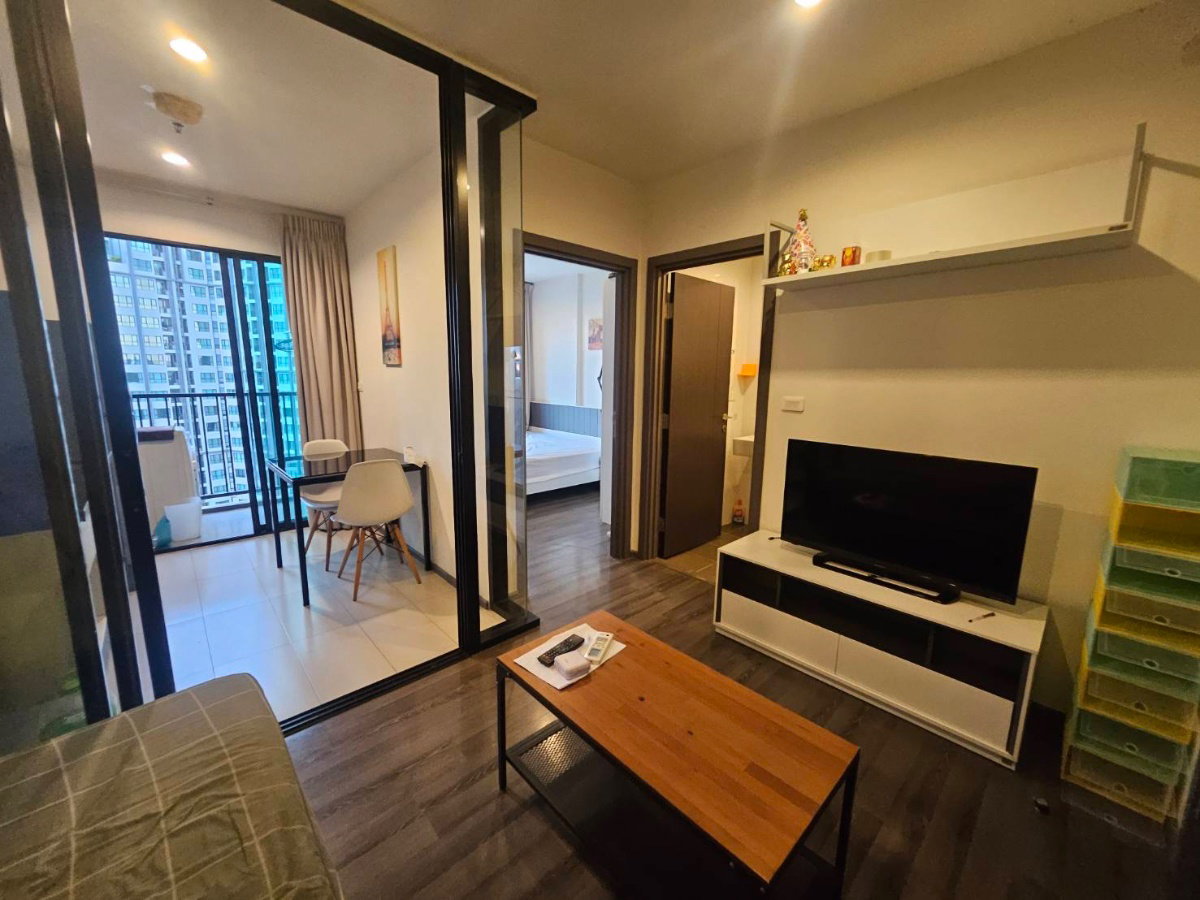 picture Condo For Rent!! The Base Park East - 8/8