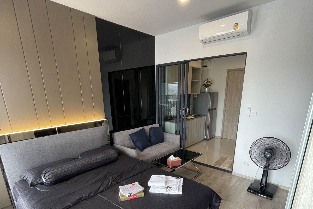 picture For Rest Ready to Move-in Ekkamai-Pattanakarn connect ,5 mins walk to Ramkamhang Station - 3/16