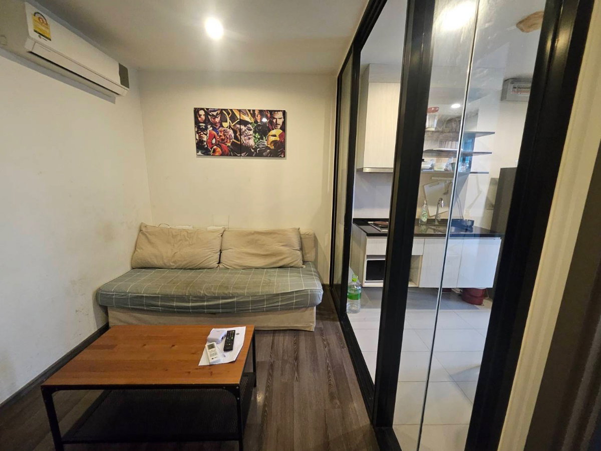 picture Condo For Rent!! The Base Park East - 1/8