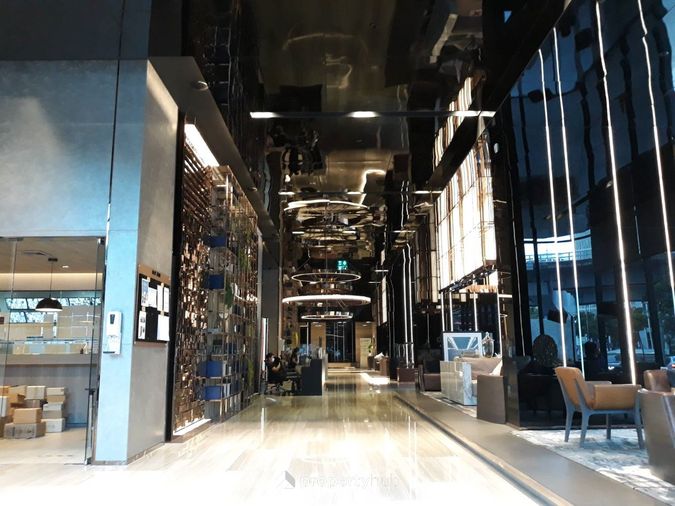 Ashton Chula - Silom