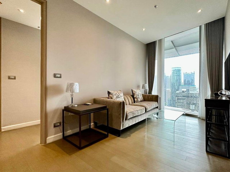 Condos for sale : LTH9432 – Magnolias Ratchadamri Boulevard FOR SALE size 58 sq.m. 1 bed 1 bath near BTS Ratchadamri Station ONLY 10.9 MB