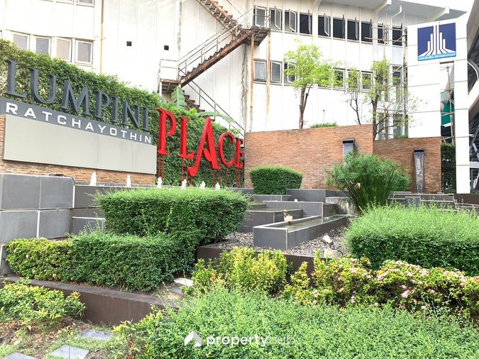 Lumpini Place Ratchayothin