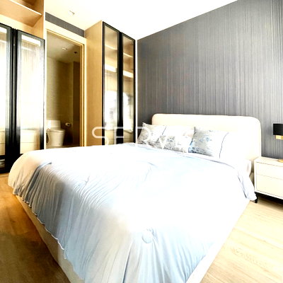Condos for rent : 🔥1 Bed Nice Decorate High Fl. 15+ Newest High Rise Luxury Condo Close to BTS Phrom Phong 450 m. at Noble STATE 39 Condo / For Rent