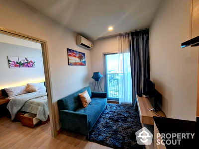 Condos for rent Esplanade Ratchadapisek  : 1-BR Condo at Noble Revolve Ratchada near MRT Thailand Cultural Centre (ID 696813)