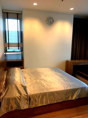 Condos for sale Phaya Thai :  Condo for sale Rhythm Phahol - Ari fully furnished.