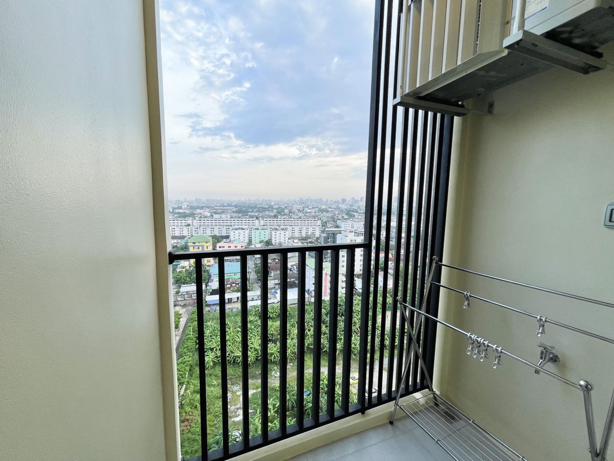 picture LINE @condorental for rent the room at Chewathai Kaset - Nawamin - 9/10