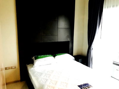 Condos for sale : P-132500 Condo for sell Rhythm Sukhumvit 36-38 fully furnished.