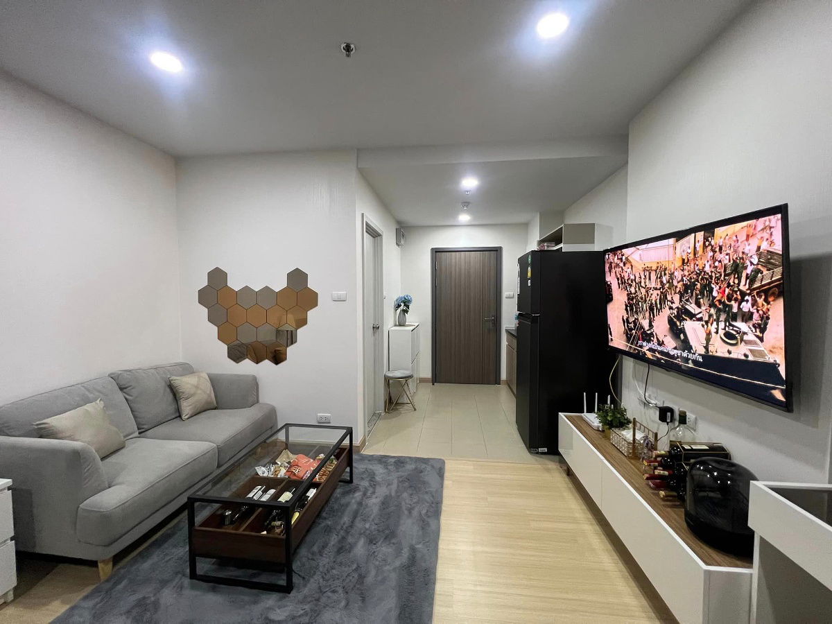 picture LINE @condorental for rent the room at Supalai Veranda Ramkhamhaeng - 2/8