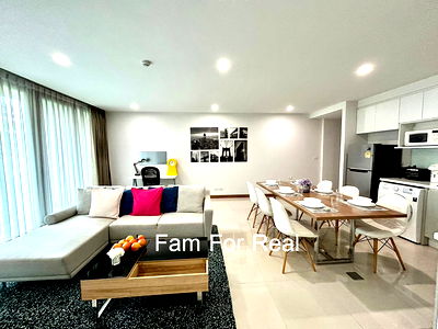 Condos for sale 700 Year Sports Arena Chiang Mai : Nimmana Condo for sale 3bedrooms , a luxury condo in the heart of Nimman Rd soi 6 , Tel +6682-389-9314