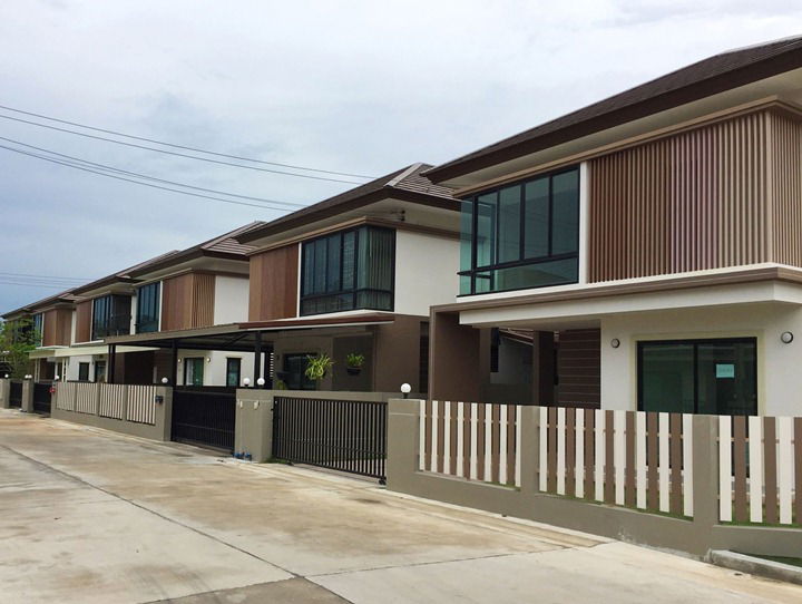 บ้านแฝด 2 ชั้น