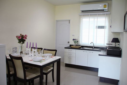 Project I Leaf Town Rama 2 Km.18 Picture - 4/13