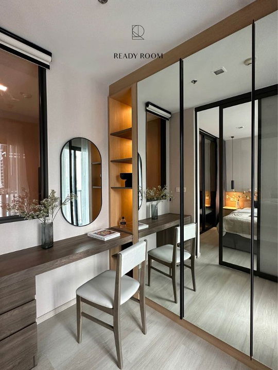 picture LINE @condorental for rent the room at Life One Wireless - 3/17