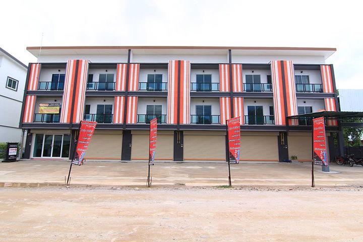 อาคารพาณิชย์ 3 ชั้น