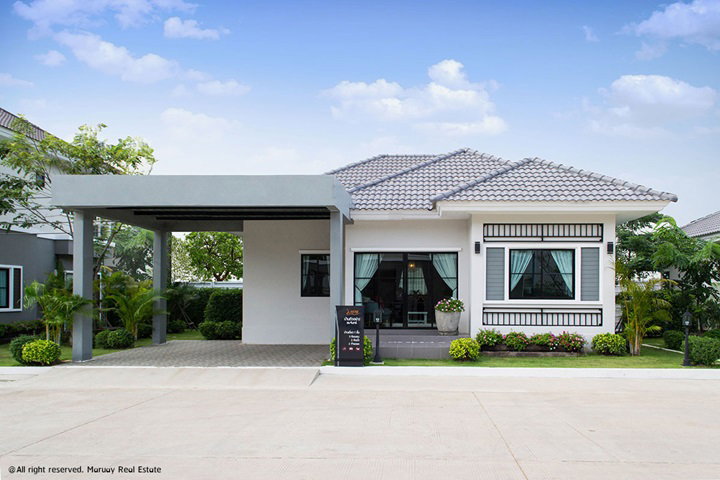 บ้านชมจันทร์