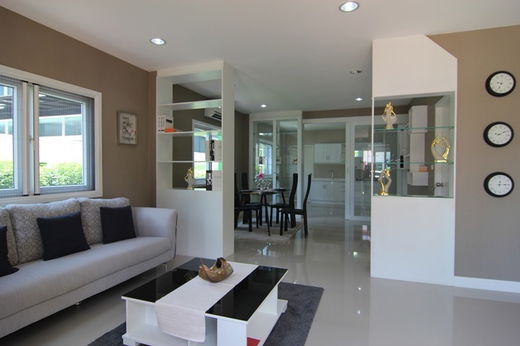 Project The Happiness @Wat Lard Pla Duk Picture - 2/11