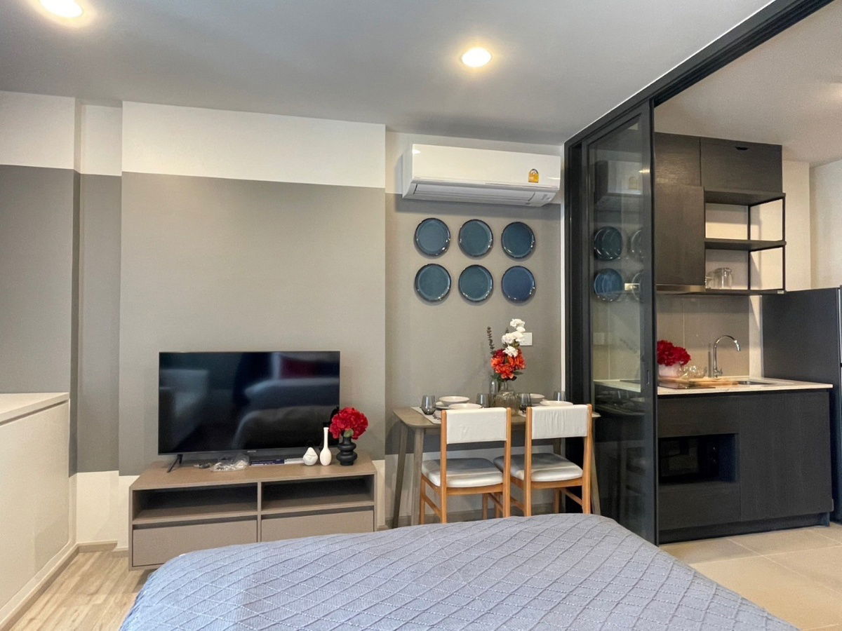 picture LINE @condorental for rent the room at XT HUAIKWANG - 3/9