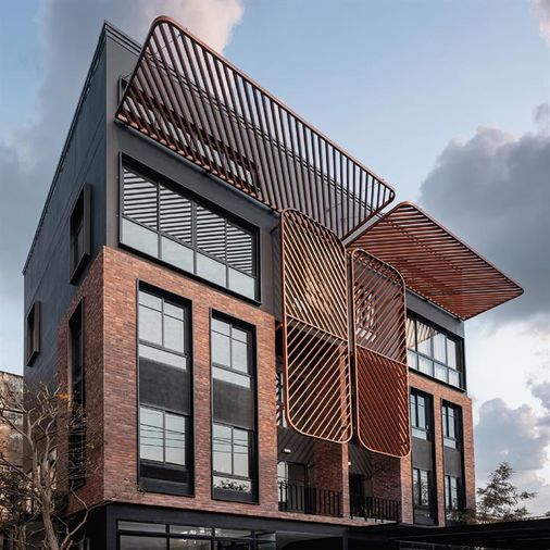 Britloft Kaset - Phahon