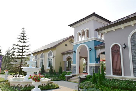 Golden Town Future - Rangsit