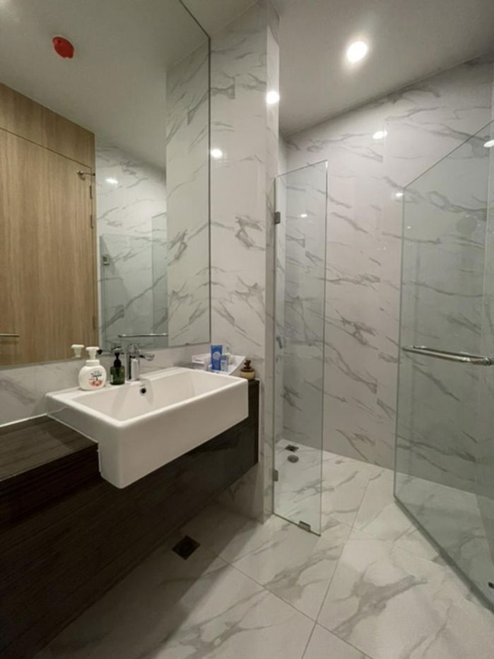 picture LINE @condorental for rent the room at Noble BE 19 - 11/14