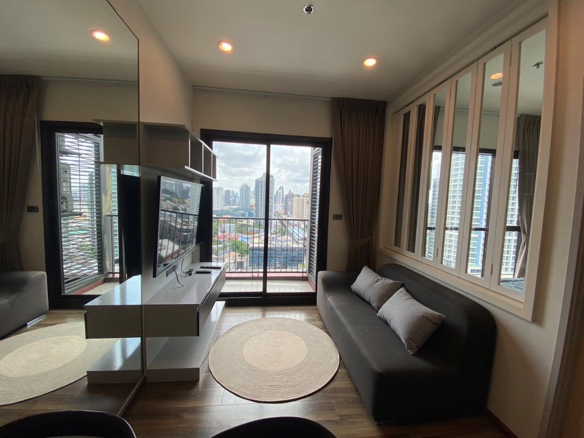 รูป ให้เช่า ห้องสวย ชั้นสูง Wyne Sukhumvit พร้อมอยู่ เฟอร์ครบ - รูปที่ 3/3