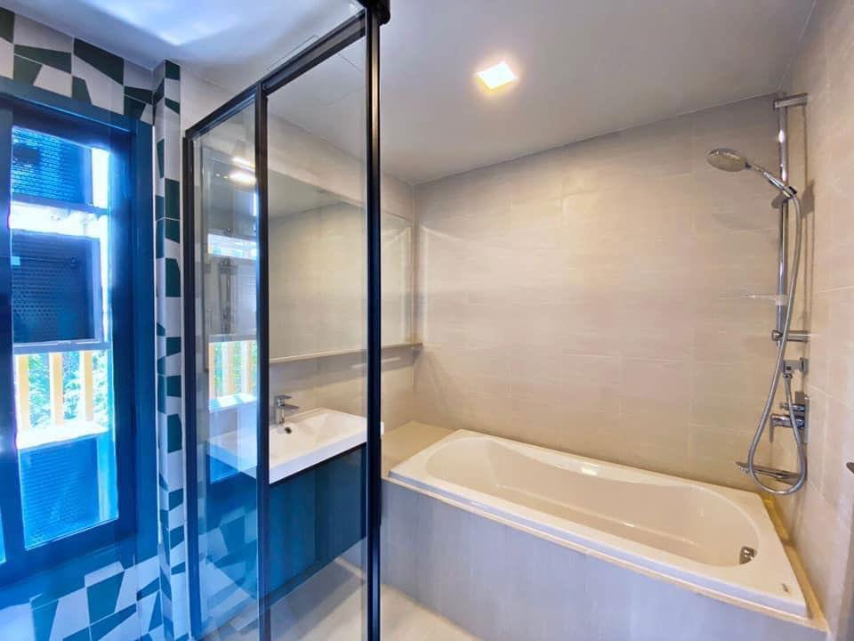 รูป ให้เช่า The Base Sukhumvit 50 ห้องสวย ราคาดี สอบถามเพิ่มเติมได้ที่ LINE @condorental !! - รูปที่ 5/12