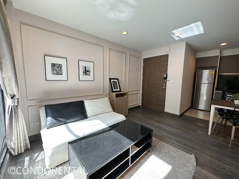 LINE @condorental for rent the room at Rende Sukhumvit 23