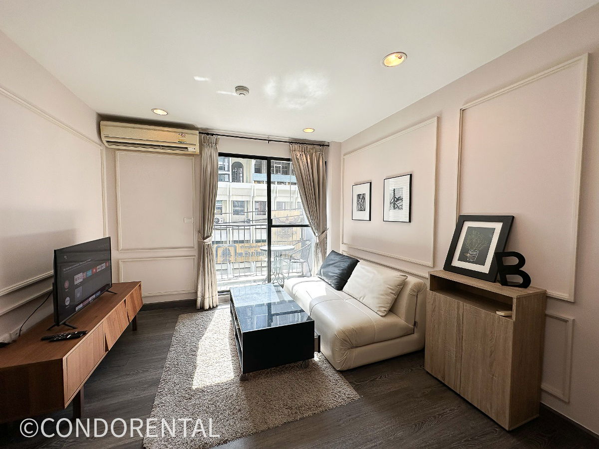 picture LINE @condorental for rent the room at Rende Sukhumvit 23 - 3/16