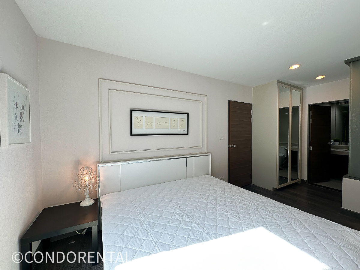 picture LINE @condorental for rent the room at Rende Sukhumvit 23 - 6/16