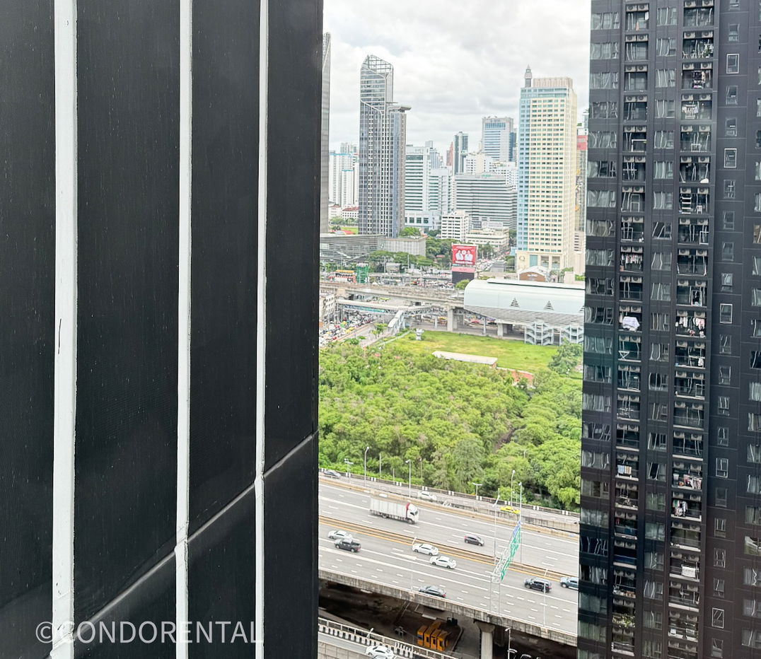 รูป ให้เช่า  Life Asoke - Rama 9 ห้องสวย ราคาดี สอบถามเพิ่มเติมได้ที่ LINE @condorental !! - รูปที่ 9/14