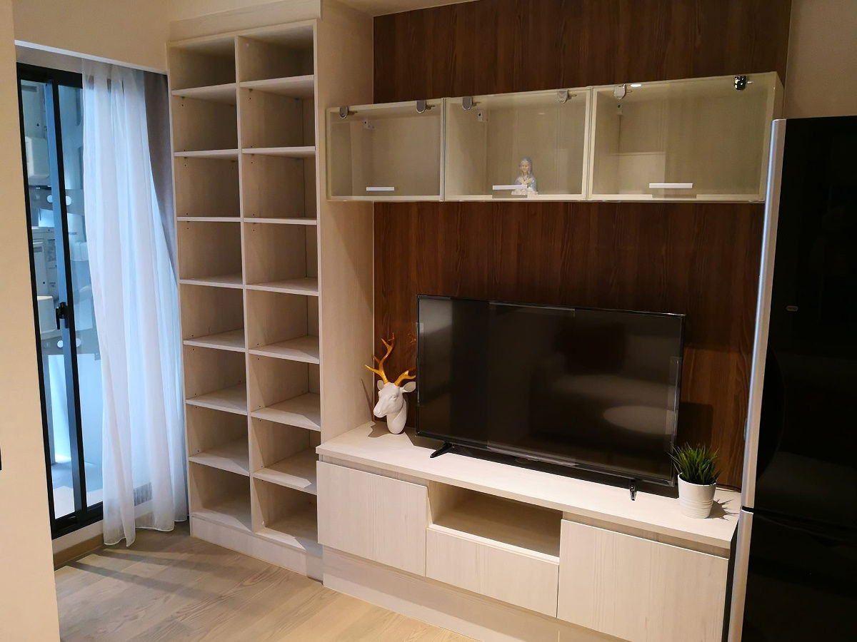 picture LINE @condorental for rent the room at Runesu Thonglor 5 - 2/7