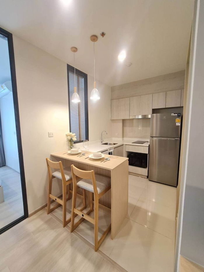 picture LINE @condorental for rent the room at Life One Wireless - 9/10
