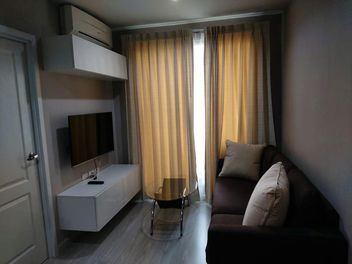 picture LINE @condorental for rent the room at The Privacy Ratchada - Sutthisan - 1/7
