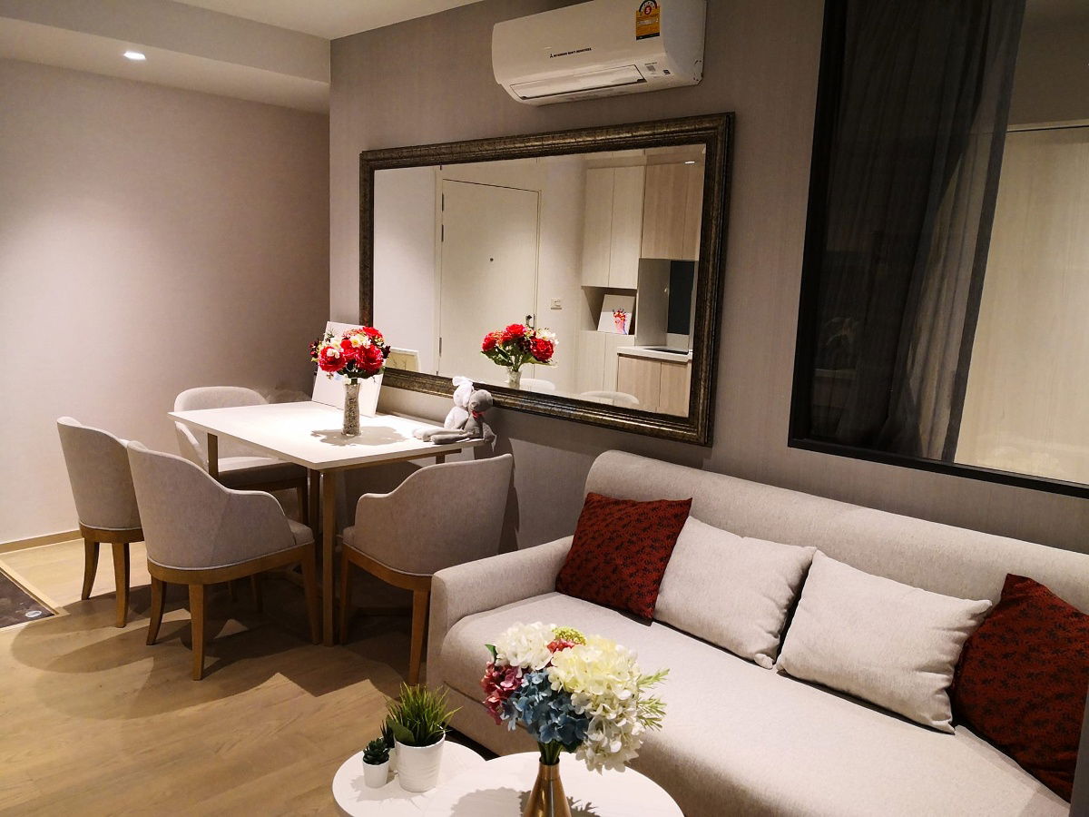 picture LINE @condorental for rent the room at Runesu Thonglor 5 - 1/7