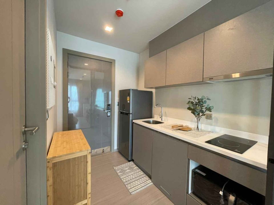 picture LINE @condorental for rent the room at Life Asoke - Rama 9 - 8/13