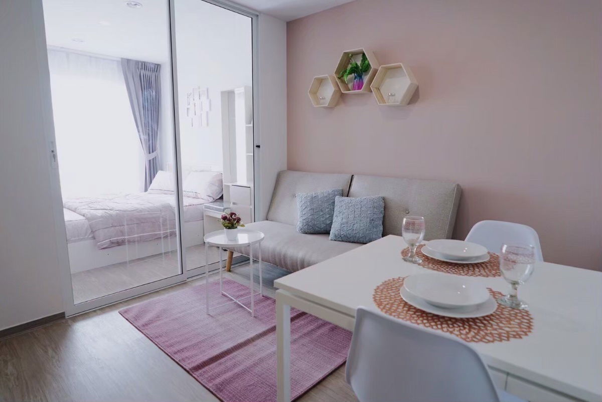 รูป ให้เช่า 🔺Regent Home 97/1🔺 คอนโดใกล้ BTS บางจาก🚆 ห้องสวย เฟอร์นิเจอร์และเครื่องใช้ไฟฟ้าครบ **มีเครื่องซักผ้า** - รูปที่ 3/10